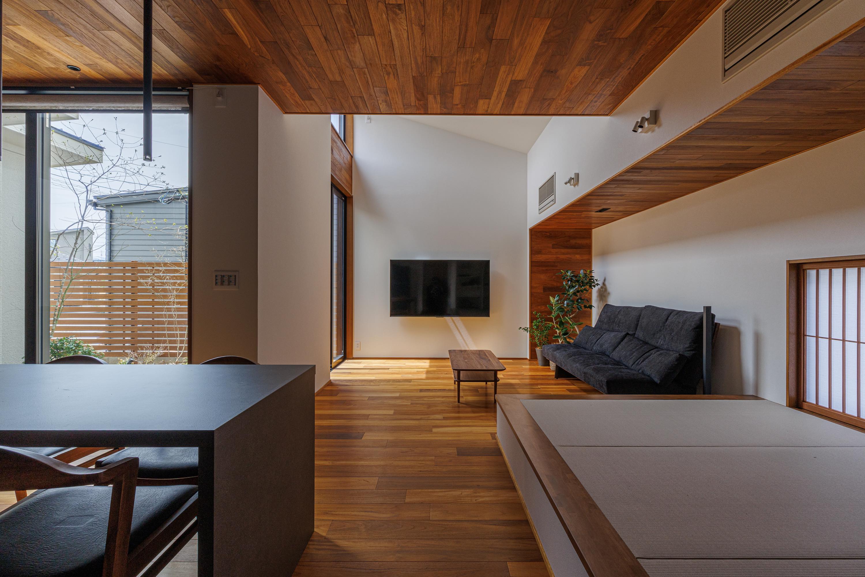 南向きの明るく開放的なリビング