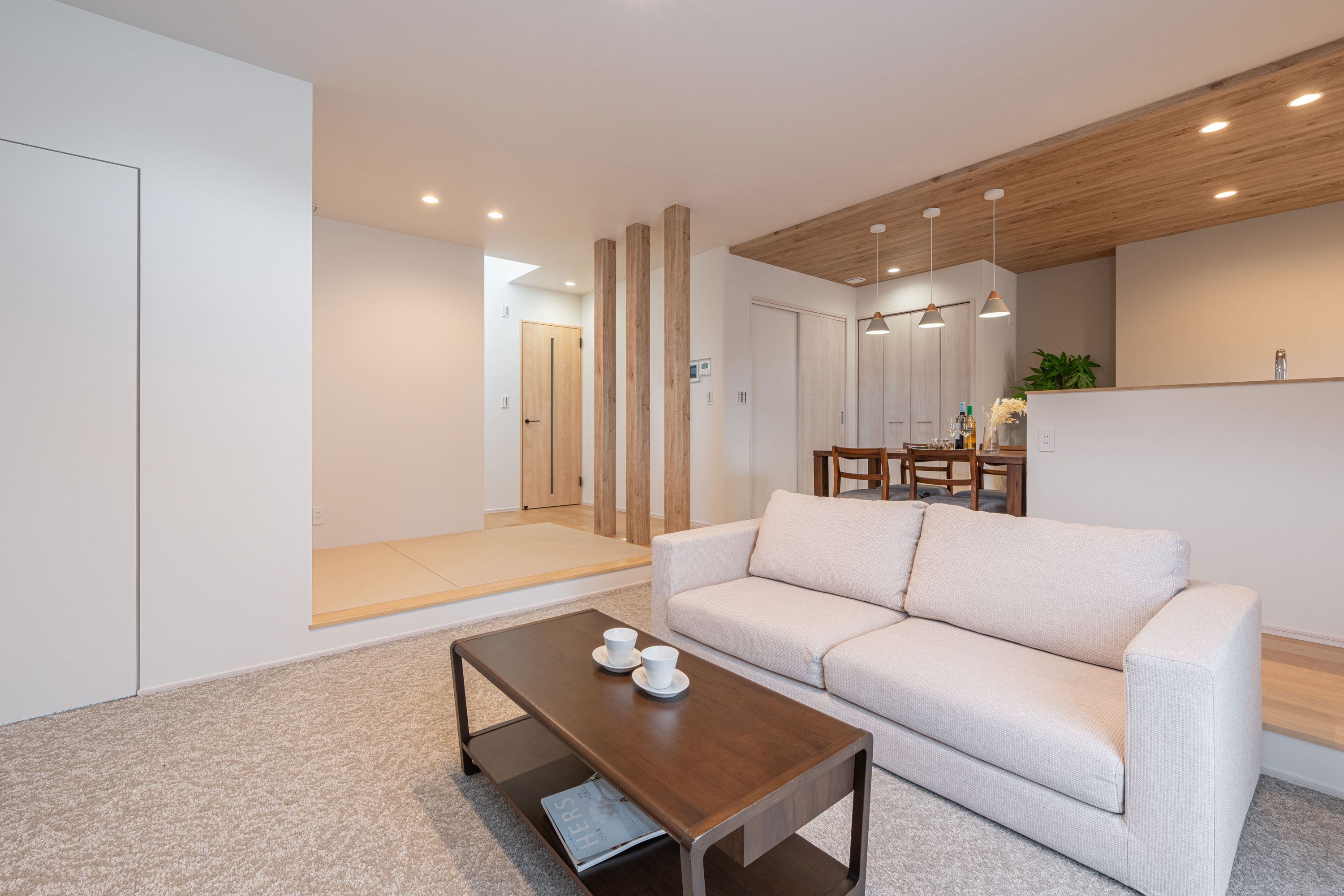 メリハリのある暮らしがかなう子育て家族の住まい｜石友ホーム｜建築実例