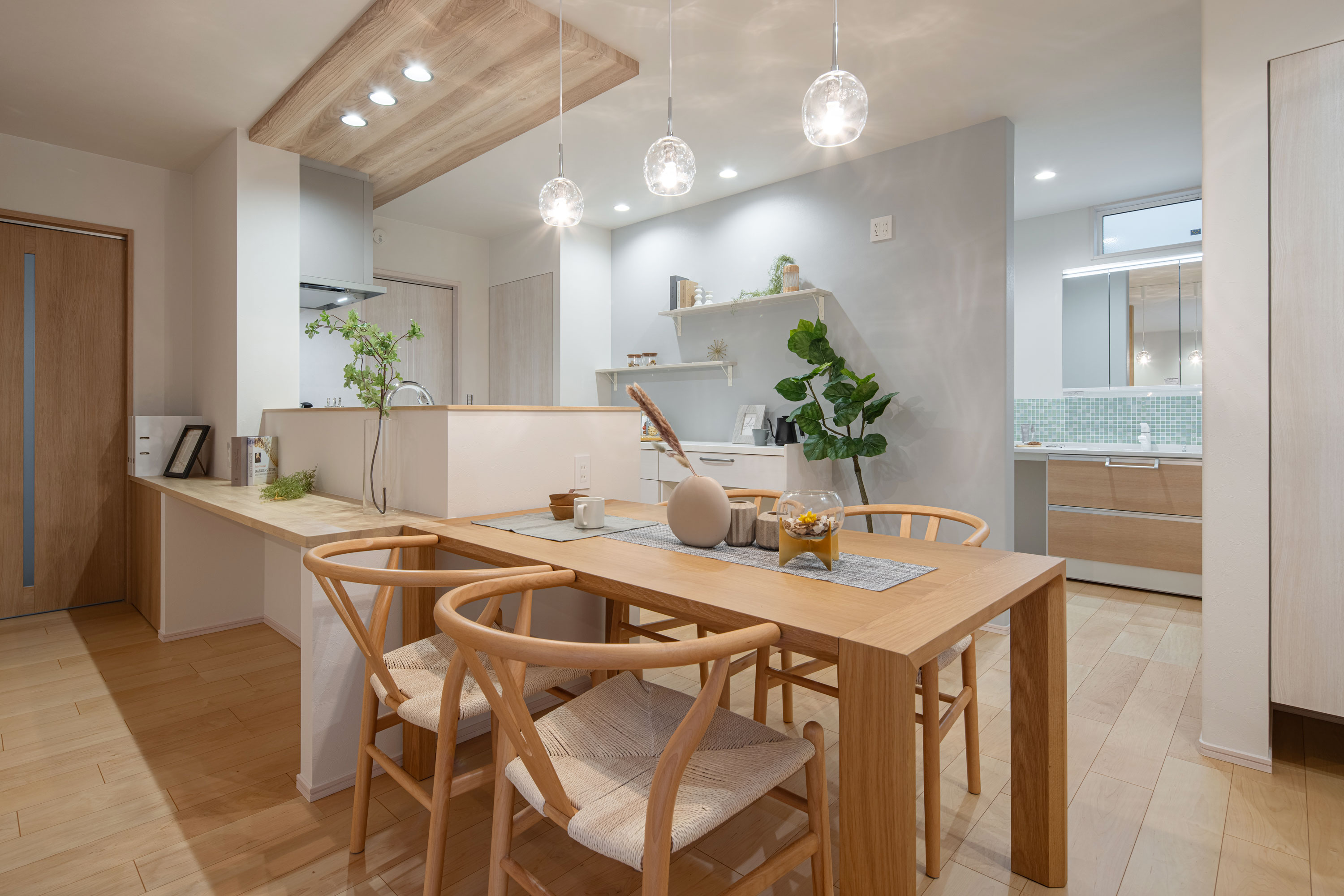 住む人の暮らしに寄り添う｢平屋+α｣の家｜石友ホーム｜建築実例